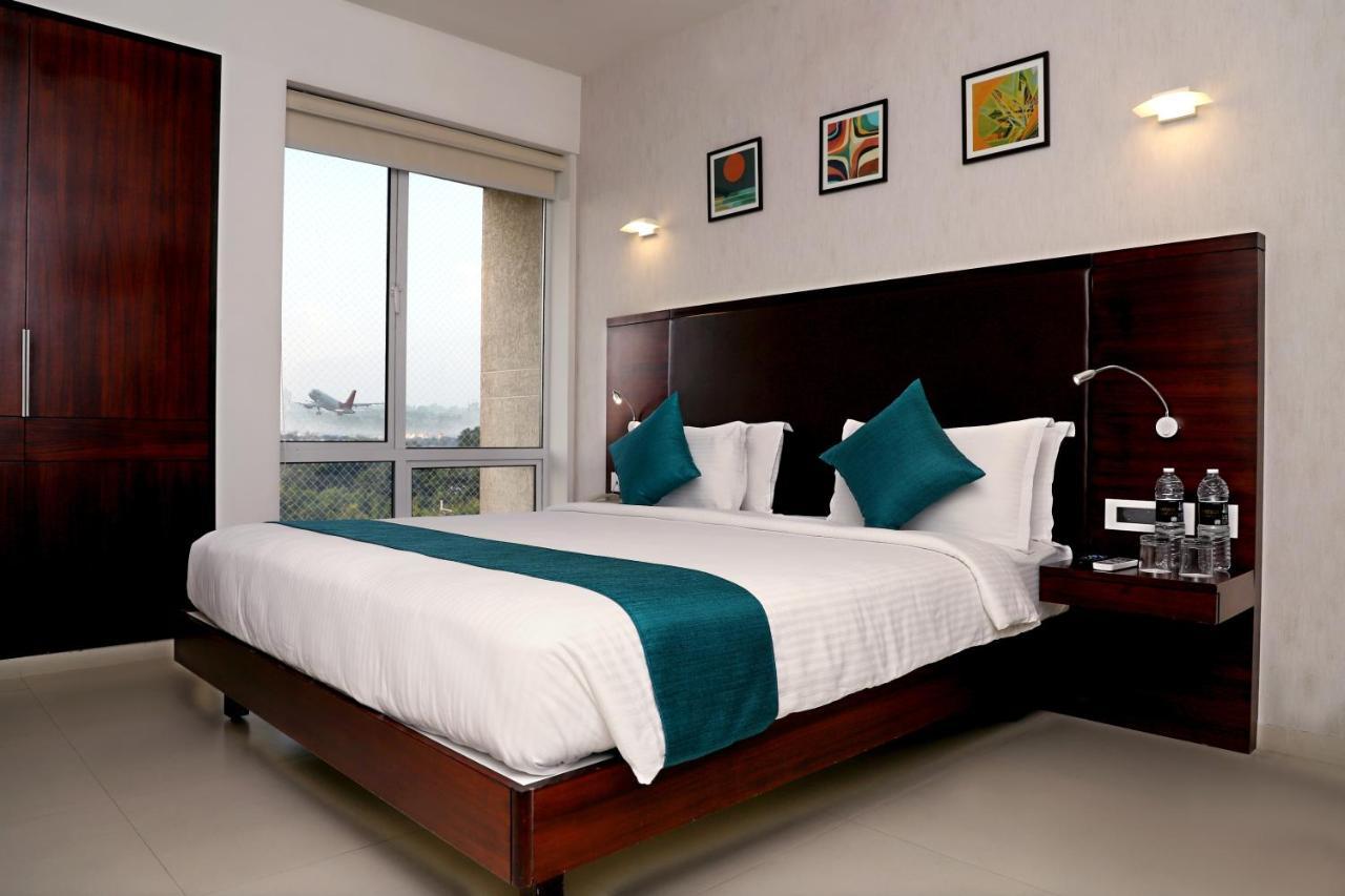 Quality Inn Patria Suites, Rajkot Buitenkant foto